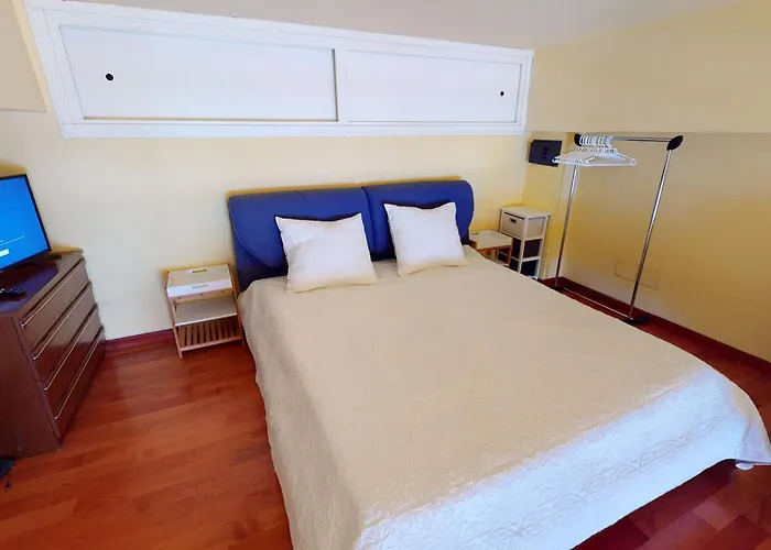 Avec Mezzanine, Face Mer, Wi-fi, Proche - Fr-1-196-289 Menton