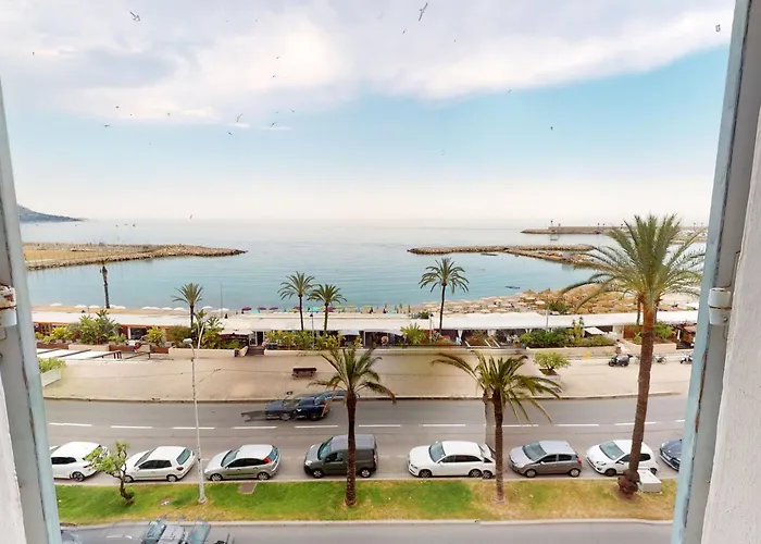 Avec Mezzanine, Face Mer, Wi-fi, Proche - Fr-1-196-289 *